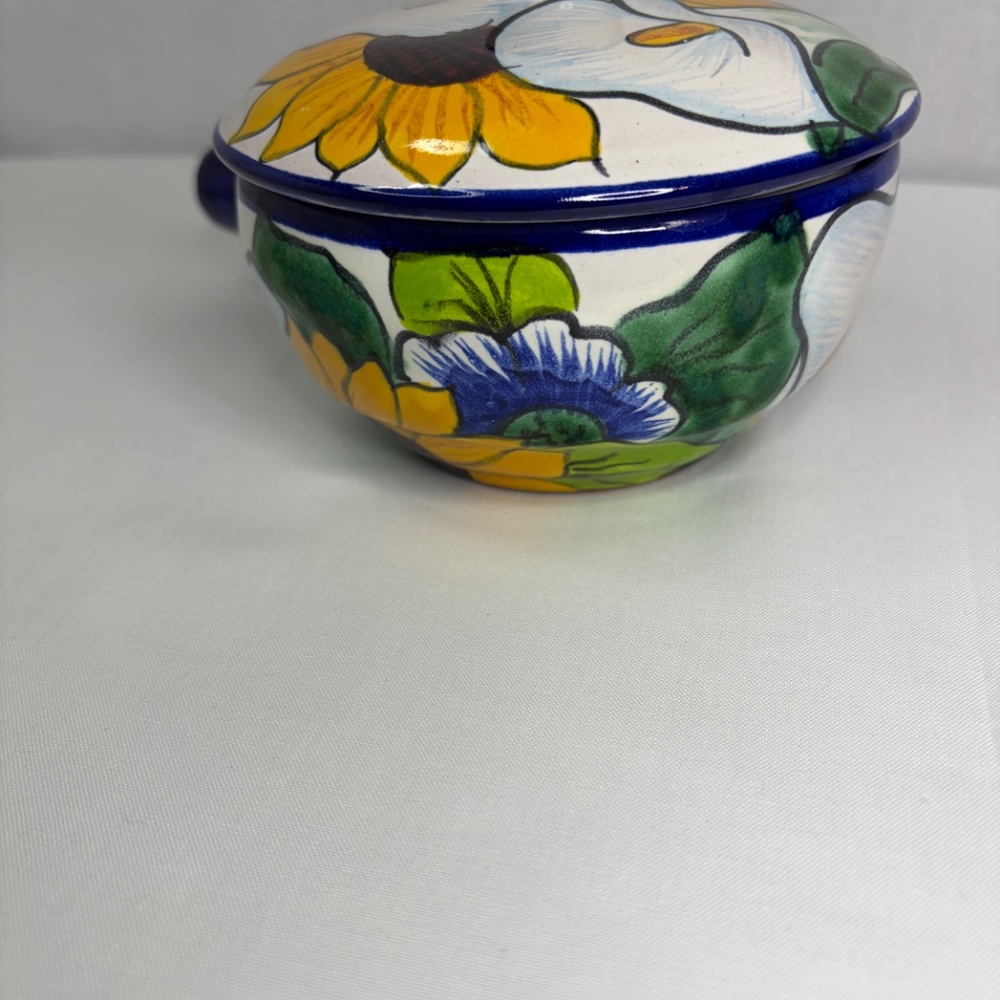 Mexican Talavera Pottery Floral Salsa Guac Bean Handle Lid Hand Painted Signed - Picture 7 of 12